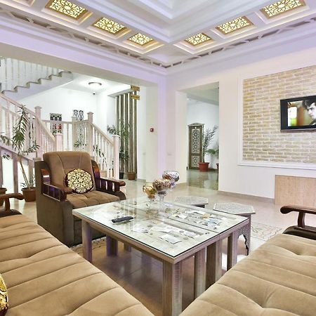 Sim Sim Bukhara Bed & Breakfast ภายนอก รูปภาพ
