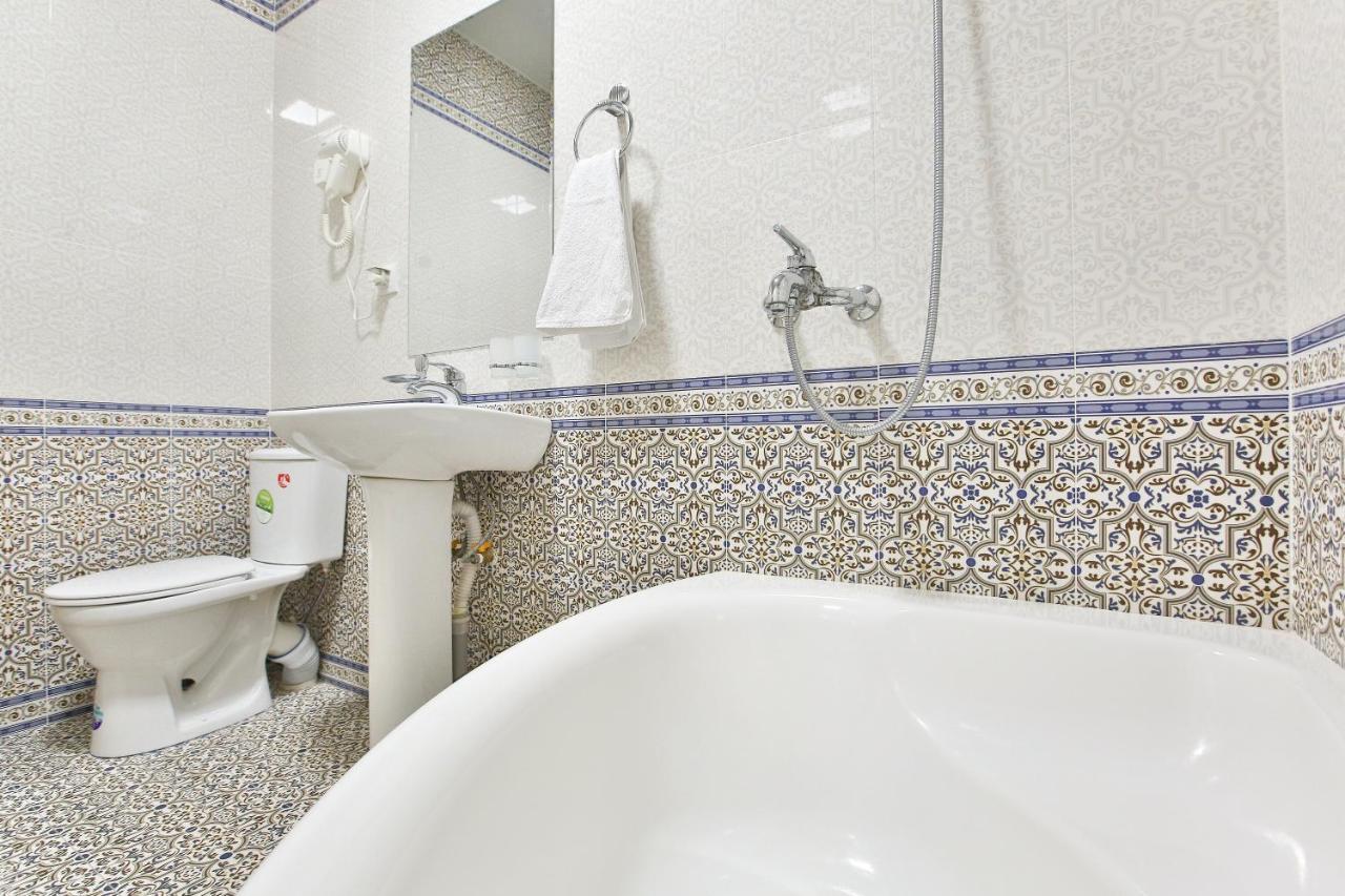 Sim Sim Bukhara Bed & Breakfast ภายนอก รูปภาพ