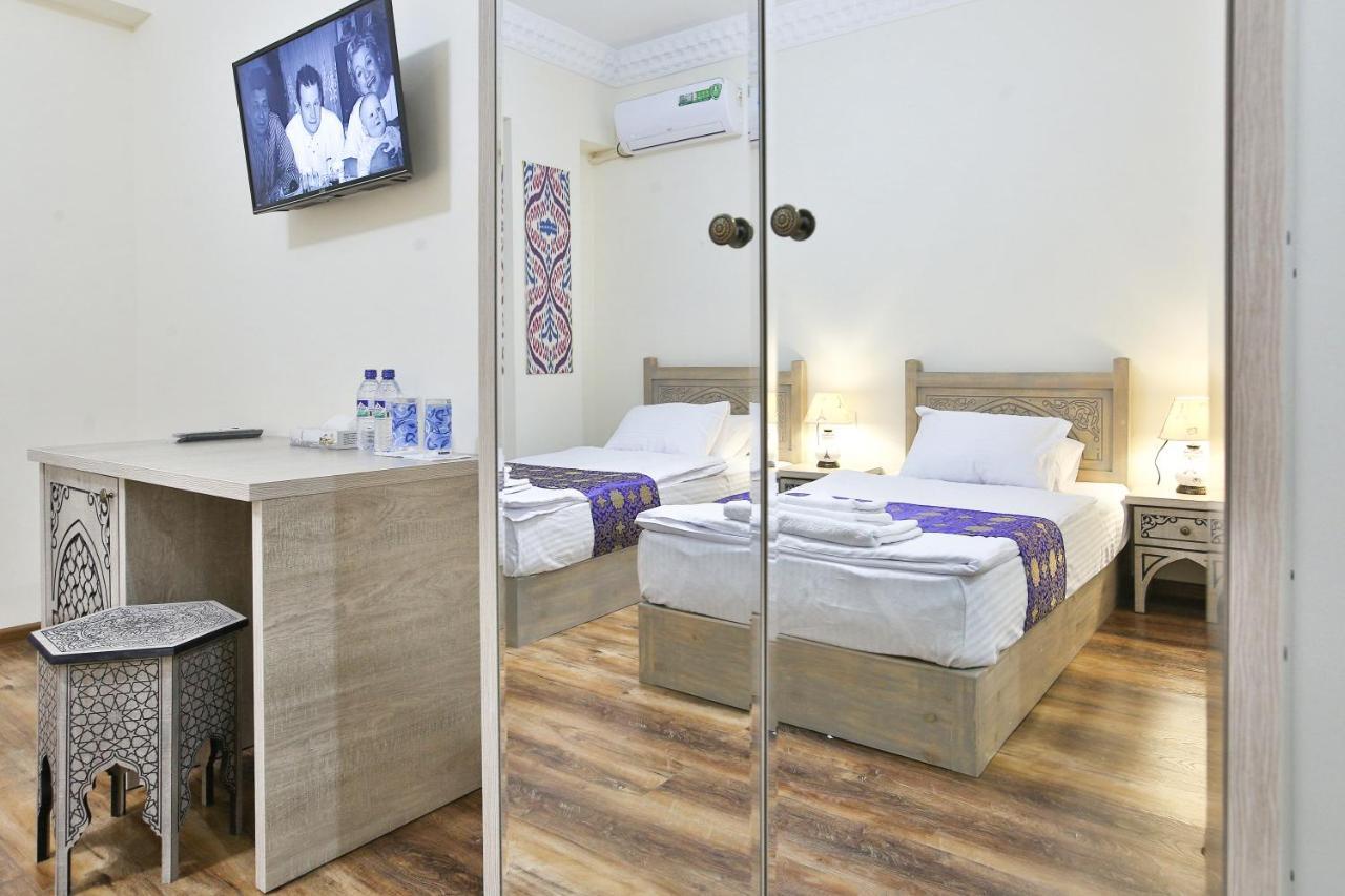 Sim Sim Bukhara Bed & Breakfast ภายนอก รูปภาพ